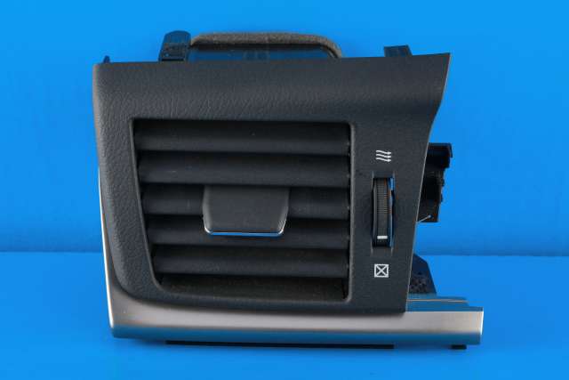 Dashbord friskluftdyse venstre til Lexus CT, 2010-2020  (TOYOTA|55650-76010)
