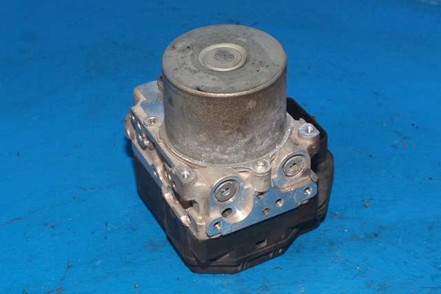 ABS sentral til Toyota RAV4 2013-2015 (Type IV, Fase 1)  (ADVICS|133800-0720|44540-42280|)