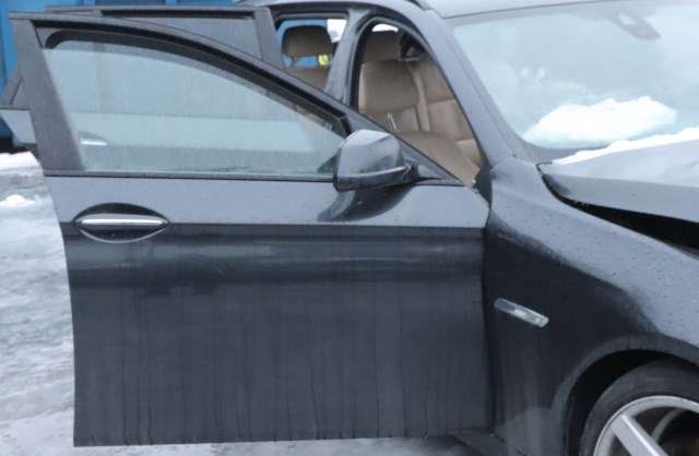 Dør høyre foran til BMW 5-Serie, 2010-2017 (F10/F11) (F10/F11) 