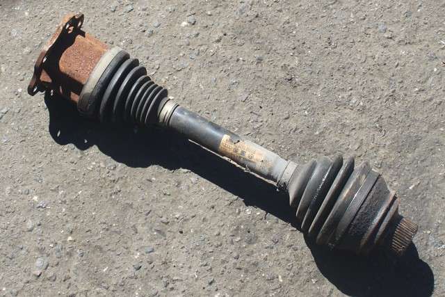 Drivaksel høyre foran, bensin/automat til Audi A5, 2007-2016 (Type I)  