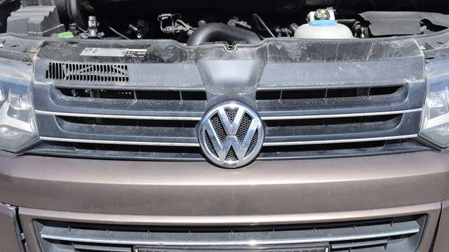 Grill til VW Transporter / Caravelle, 2009-2015 (Fase 2) (T5) (T5) 