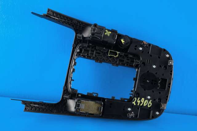 Bilstereo navigasjon betjeningspanel til Audi A4 2007-2014 (Type IV) (B8) (B8) (VAG|8T0 919 609 C|)