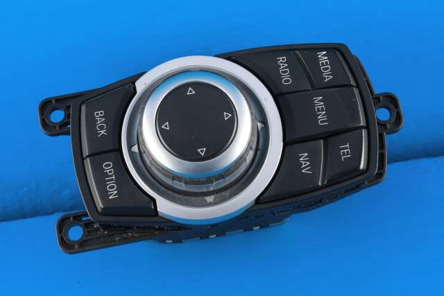 Bilstereo navigasjon betjeningspanel til BMW X3 2010-2017 (F25) (F25) (BMW|65.82-9 267 955|)