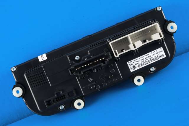 Varmeapparat betjening til VW Caddy 2015-2020 (Type III, Fase 3)  (HELLA|5HB 012 108-71|1K8 907 426 AN|)