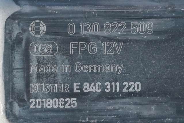 Ruteheis, kun motor, høyre foran til VW Caddy 2015-2020 (Type III, Fase 3)  (VAG|2K5 959 702|5K0 959 792|)