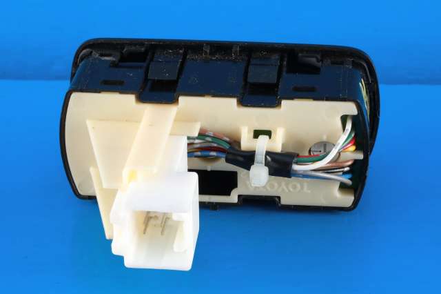 Bryter diverse til Toyota Land Cruiser 120 2002-2009  