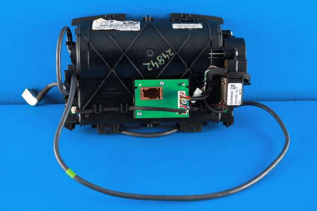 Bilstereo navigasjon skjerm til Peugeot 3008 2009-2016 (Type I)  (PEUGEOT|96 735367 ZD|)