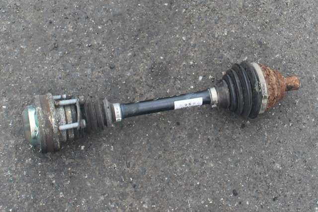 Drivaksel venstre foran, diesel/manuell til VW Caddy 2010-2015 (Type III, Fase 2)  (VAG|2K0 407 271 E|)
