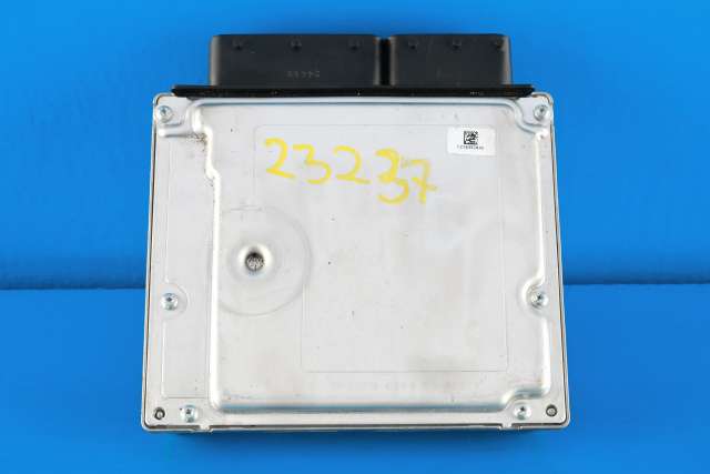 Styreenhet motor til BMW X1 2009-2015 (E84) (E84) (BOSCH|0 281 017 551|8 512 499|)