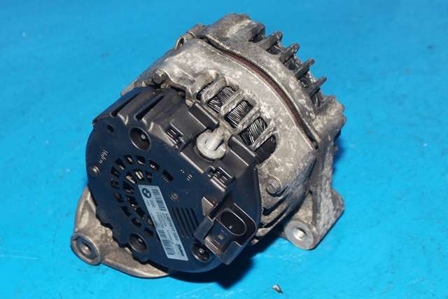 Dynamo diesel til BMW 5-Serie 2010-2017 (F10/F11) (F10/F11) (VALEO|S13AN13|8 570 672. 14 VOLT - 215AMP|)