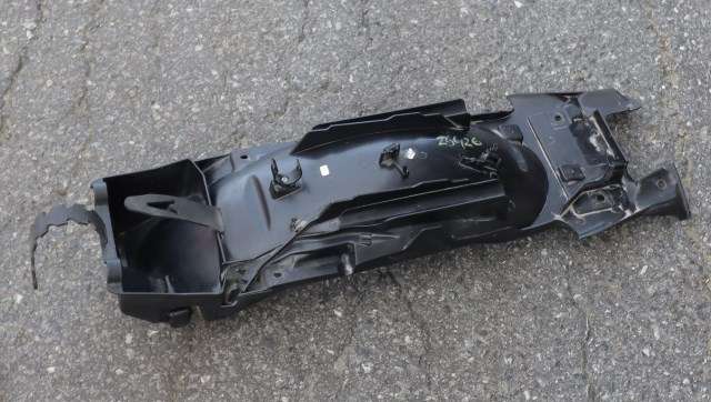MC, Deksel, innerskjerm til MC BMW R1200 GS 2004-2012 (Dual Sport) (Dual Sport) (BMW|46.62-7 704 919|)