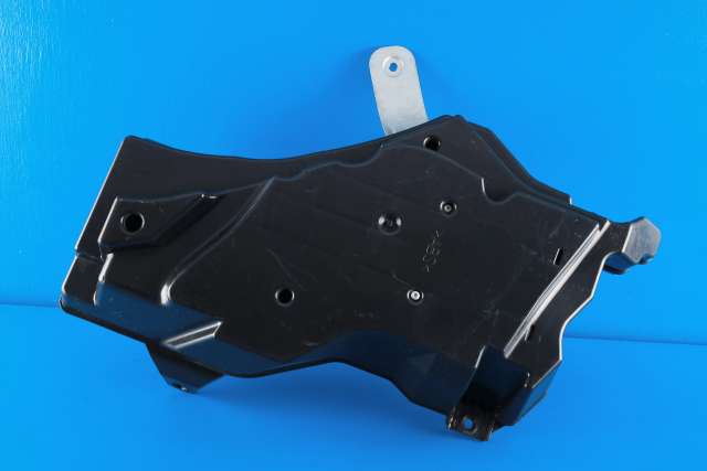 Bilstereo sub-woofer til Audi A3 2009-2012 (Type II, Fase 2)  (VAG|8P4 035 382 E|)