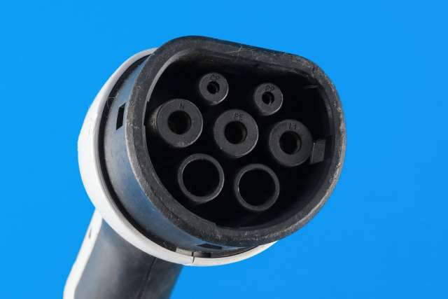 Batterilader kabel til Mercedes B-Klasse, electric drive 2014-2018 (W242) (W242) (MERCEDES|A 000 583 85 02|)