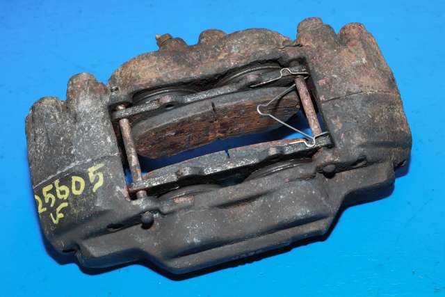 Bremsecaliper venstre foran til Toyota Land Cruiser 120, 2002-2009