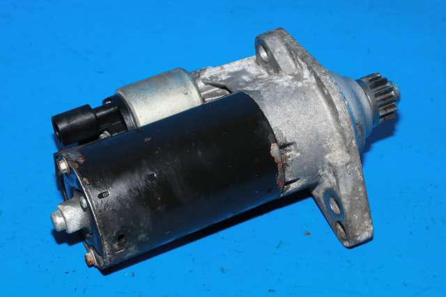 Starter diesel til VW Caddy 2010-2015 (Type III, Fase 2)  (BOSCH|0 001 153 007|02Z 911 024 H|)