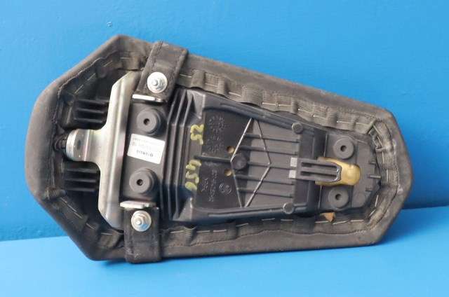 MC, Sal/sete, bakre til MC Yamaha YZF-R125 2014-2018  (YAMAHA|5D7-F4750-10|)