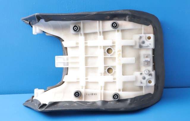 MC, Sal/sete, fremre til MC Yamaha FJR1300 2001-2005 (GEN-I) (GEN-I) 