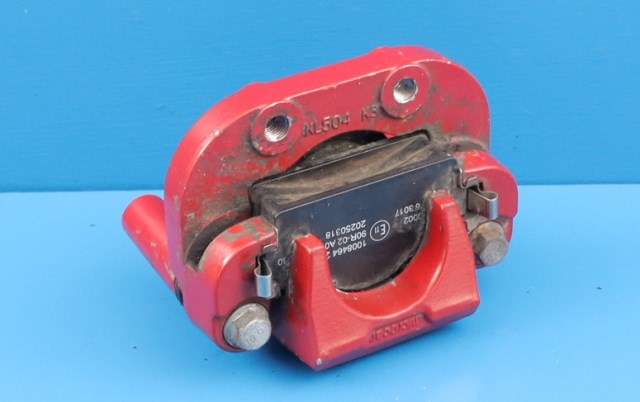 Bremsecaliper venstre foran til Mopedbil Ligier JS50 2015-2024 (Type I)  
