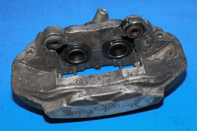 Bremsecaliper venstre foran til Mercedes GLC 2015-2022 (X253) (X253) (ADVICS|)