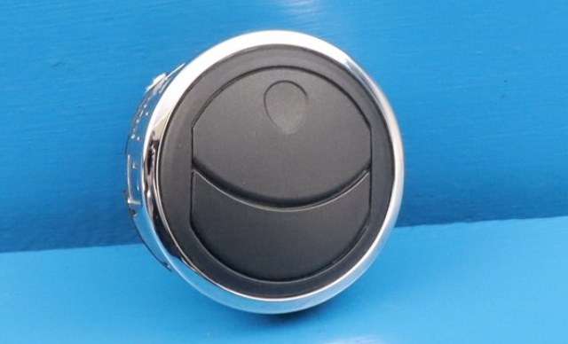 Dashbord friskluftdyse til Mopedbil Ligier JS50, 2015-2024 (Type I)  