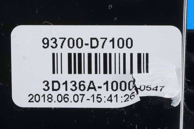 Bryter nødblink til Hyundai Tucson 2015-2020 (HYUNDAI|93700-D7100|)