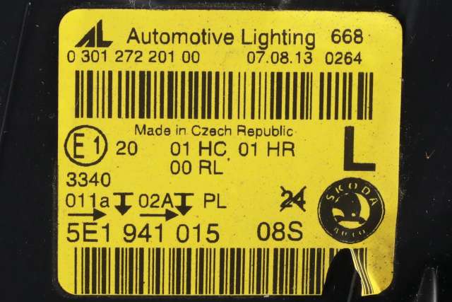 Frontlykt venstre halogen til Škoda Octavia 2013-2016 (Type III, Fase 1) (VAG|5E1 941 015|)
