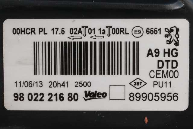 Frontlykt høyre halogen til Peugeot 208 2012-2019 (Type I)  (PEUGEOT|98 022216 80|)