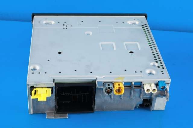 Bilstereo navigasjon spiller til VW e-Golf 2017-2020 (Fase 2)  (VAG|5NA 035 020|)