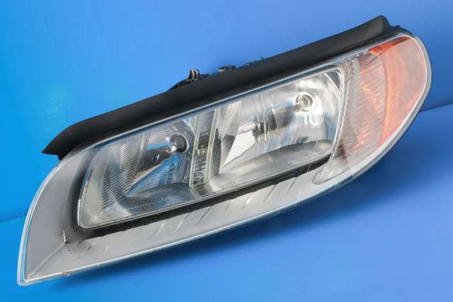 Frontlykt venstre halogen til Volvo V70, 2007-2013 (Type III, Fase 1)  (VOLVO|31214351)