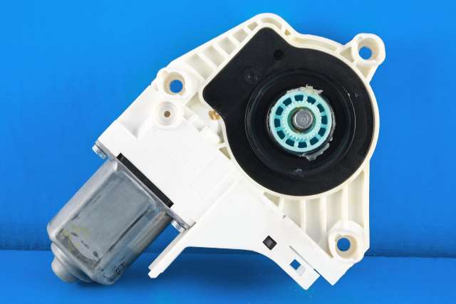 Ruteheis, kun motor, høyre bak til Audi A4, Allroad 2009-2016 (Type I) (B8) (B8) (VAG|8K0 959 812 A|)