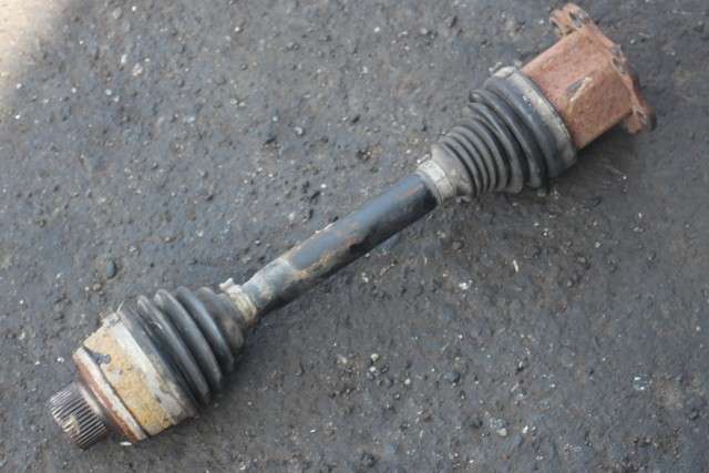 Drivaksel høyre foran, diesel/automat til Audi A4, Allroad, 2009-2016 (Type I) (B8) (B8) 
