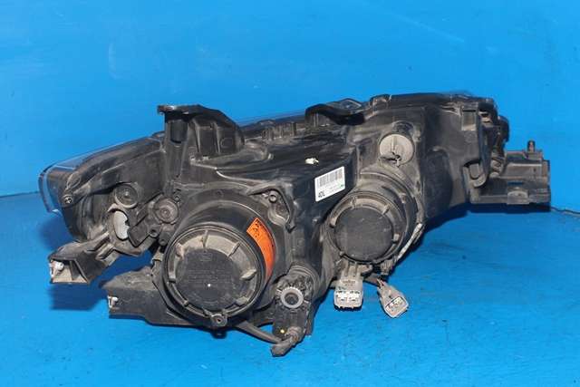 Frontlykt venstre xenon til Mitsubishi Outlander 2012-2015 (Type III, Fase 1) (MITSUBISHI|8301C203|)