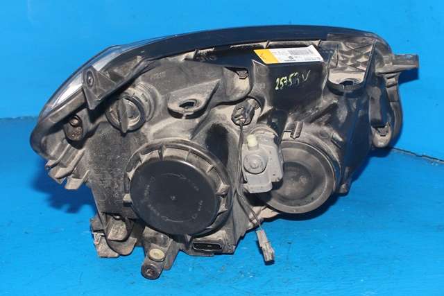 Frontlykt venstre halogen til Nissan Qashqai 2010-2014 (Type I, Fase 2) (HELLA|1EL 010 335-05|26060-BR02A|)