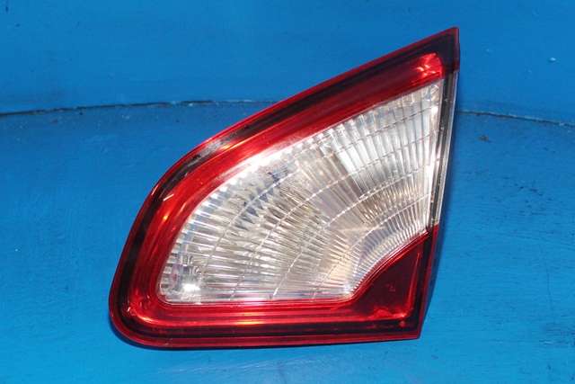 Baklykt høyre indre til Nissan Qashqai, 2010-2014 (Type I, Fase 2)  (NISSAN|26550-BR01A)