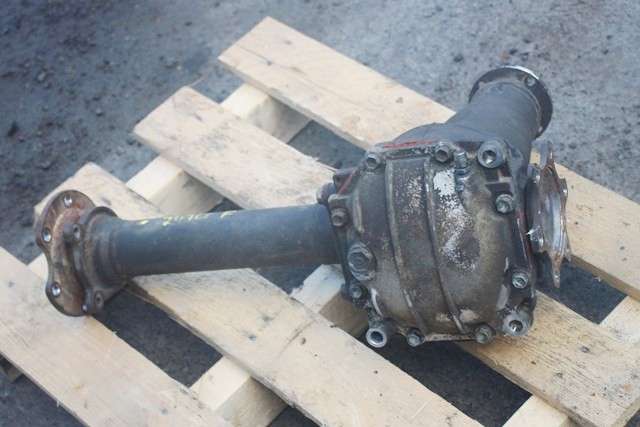 Kardang klokke foran til Toyota Hiace 2007-2012 (Fase 3)  