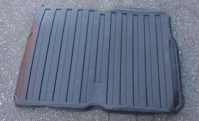 Bagasjerom teppe/gulvplate til Peugeot 208 2012-2019 (Type I) (PEUGEOT|16 072368 80|)