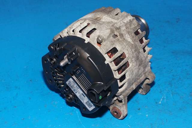 Dynamo til VW Golf VII 2012-2017 (Fase 1) (VALEO|TG14C071|04C 903 023 K. 14 VOLT - 140 AMP|)