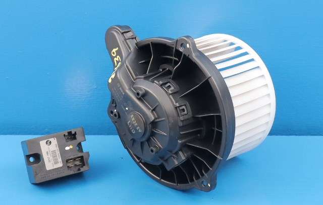 Varmeapparat motor til Hyundai Kona 2024-->> (Type II)  (BOSCH|0 130 115 01W|)
