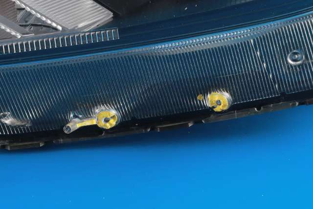 Frontlykt venstre xenon til Kia Niro 2016-2021  