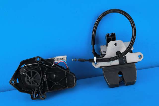 Baklukelås til Land Rover Range Rover, Evoque 2011-2019 (Type I) (LAND ROVER|BJ32-442A66-AB|AF63-14B529-AE|)