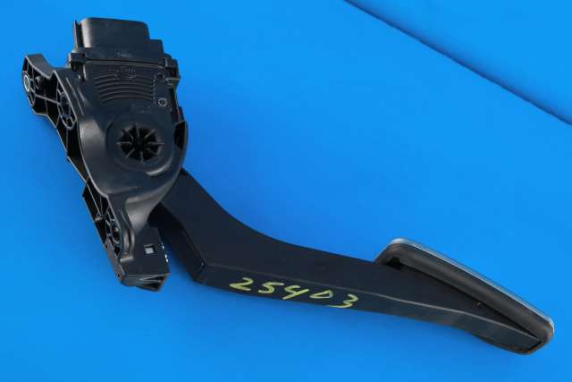 Pedal gass til Land Rover Range Rover, Evoque 2011-2019 (Type I) (HELLA|6PV 010 834-41|BJ3M-9F836-EB|)