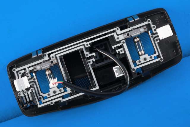 Taklyspanel til Mitsubishi Outlander 2015-->> (Type III, Fase 2)  