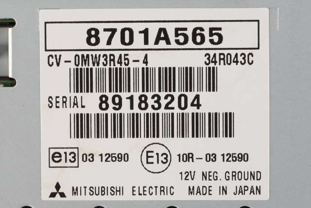 Bilstereo forsterker til Mitsubishi Outlander 2015-->> (Type III, Fase 2)  (MITSUBISHI|8701A565|)