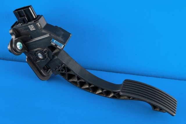 Pedal gass til Mitsubishi Outlander, 2012-2015 (Type III, Fase 1) (MITSUBISHI|1600A116)