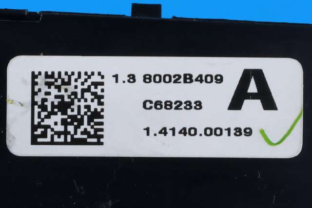 Bryter nødblink til Mitsubishi Outlander 2012-2015 (Type III, Fase 1)  (MITSUBISHI|8002B409|)