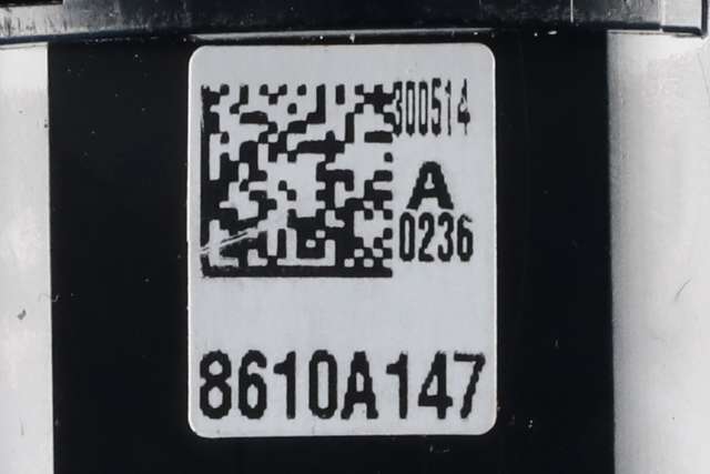 Bryter diverse til Mitsubishi Outlander 2012-2015 (Type III, Fase 1)  (MITSUBISHI|8610A147|)