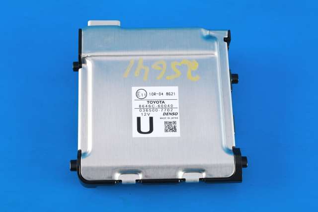 Kamera til Toyota Land Cruiser 150 2014-->> (Fase 2) (DENSO|036500-7702|8646C-60040|)