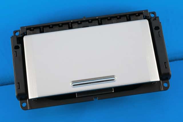 Dashbord koppholder til Toyota Land Cruiser 150 2014-->> (Fase 2)