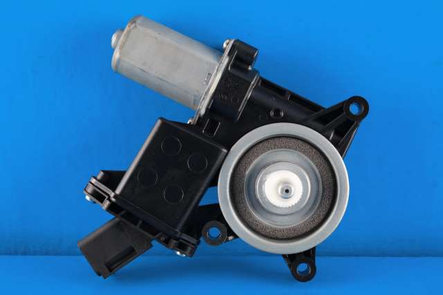 Ruteheis, kun motor, høyre bak til MG Marvel R 2021-->> (SD212831|)