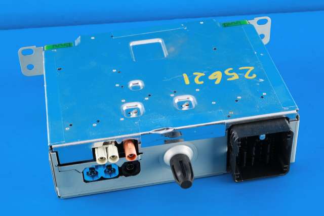 Bilstereo navigasjon til Peugeot Partner 2019-->> (Type III) (PEUGEOT|98 335000 80|)